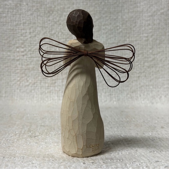 Willow Tree Angel Figurine with Rose - Picture 3 of 4